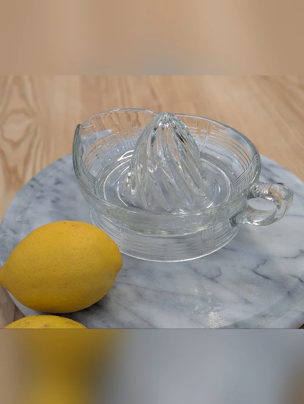 Vintage Clear Glass Citrus Juicer Reamer Depression Era